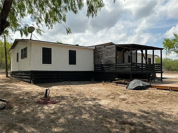 3rd image of 261 N County Road 1016