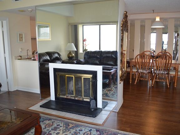 5th image of 303 Sugar Top Dr Unit 3926