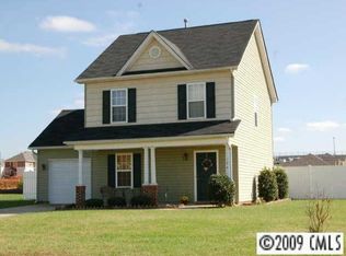 104 Redstone Ln, Statesville, NC 28625