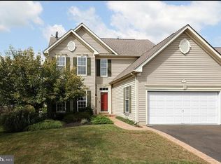 102 Summer Lea Ct, New Hope, PA 18938