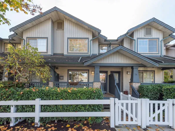 19250 65th Ave #77, Surrey, BC V4N 5R7