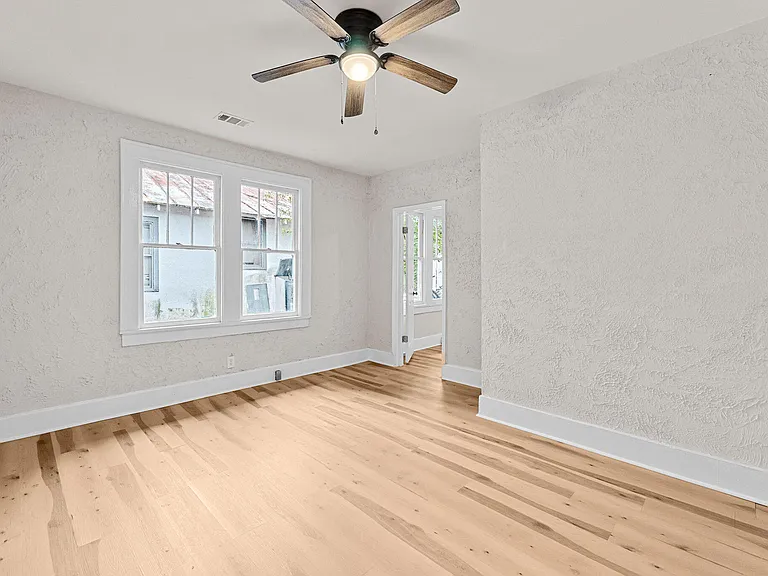 1307 Merry St — Photo 14