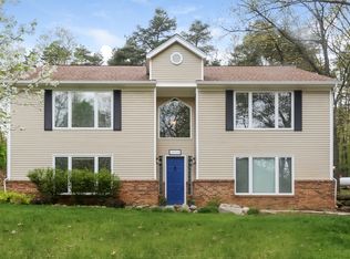 11916 Clark Rd, Davisburg, MI 48350