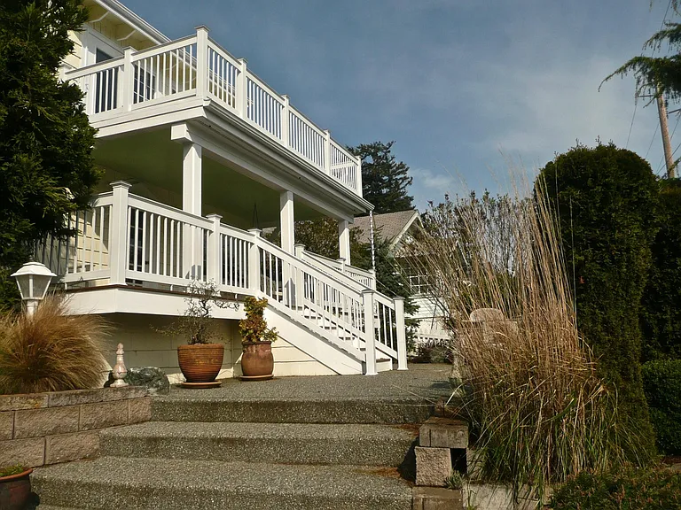 5908 Sunset Ave — Photo 4