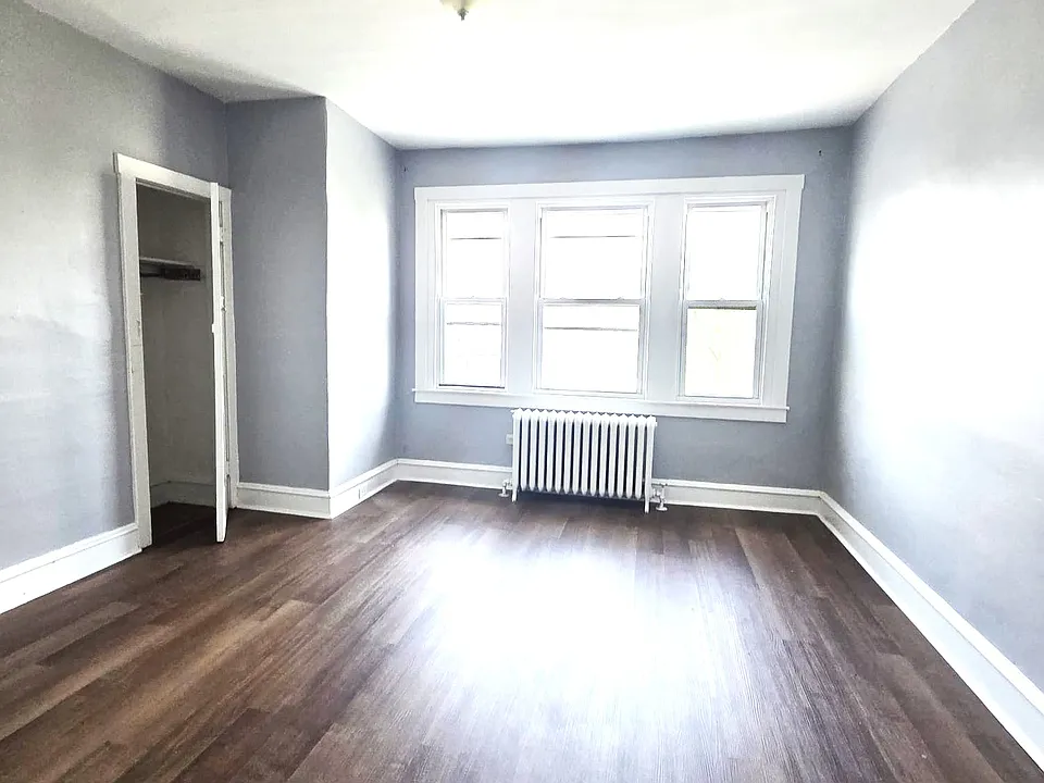1220 Pratt St #2