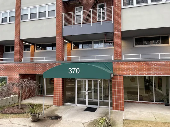 370 Westchester Avenue #3K, Port Chester, NY 10573