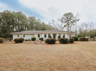 390 Crabapple Dr, Thomasville, GA 31757