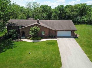 11846 Waxwing Ct, ROSCOE, IL 61073