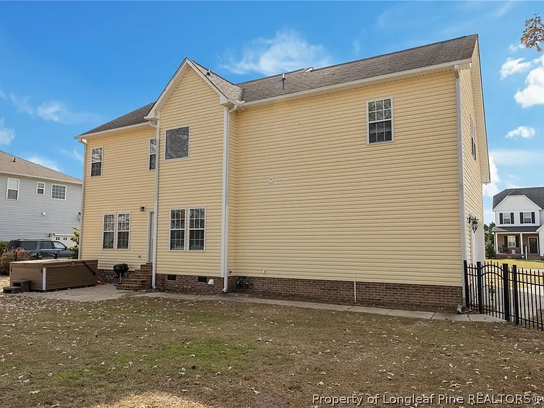 3825 Barnsdale Dr — Photo 37