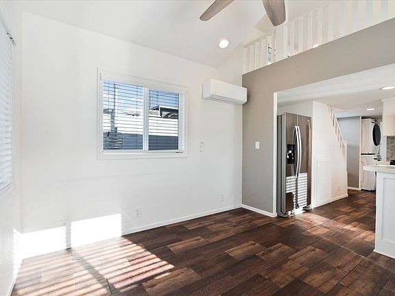 More livingroom angle