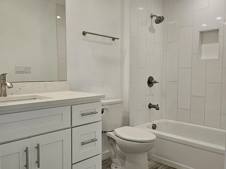 3313 SE 148th Ave — Photo 5
