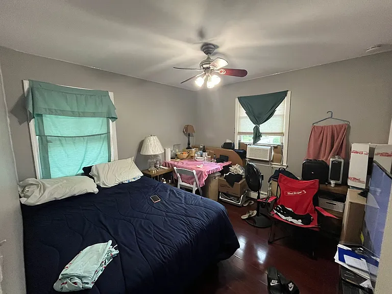 1 Pearsall Dr — Photo 7
