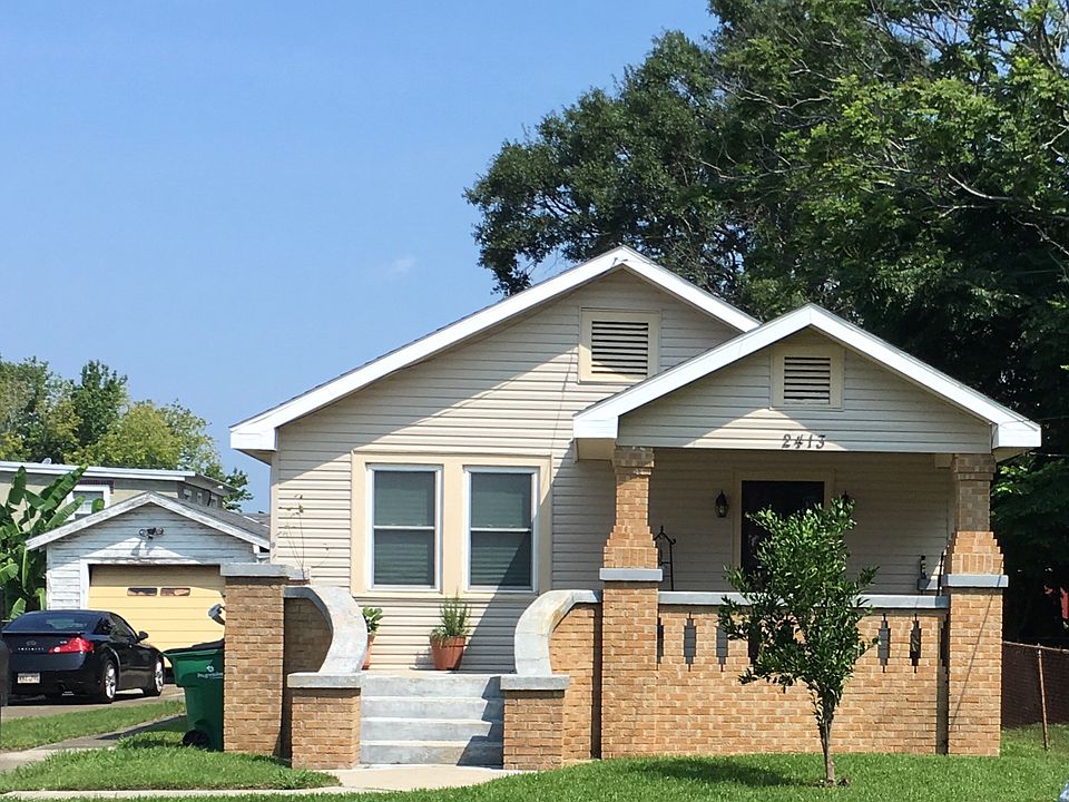 1st image of 2413 6th St
