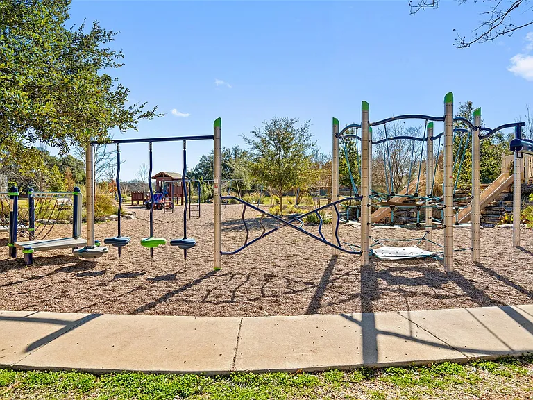 6906 One Oak Rd — Photo 35