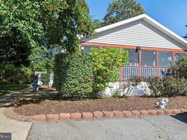 33540 Montgomery Ct, Lewes, DE 19958