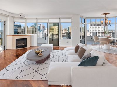 700 W Harbor Dr Unit 2301, San Diego, CA, 92101