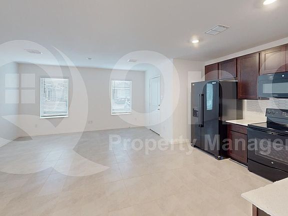 4th image of 8631 Cottage Creek Dr
