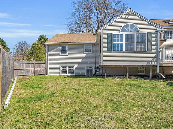 4th image of 86 Beauview Avenue