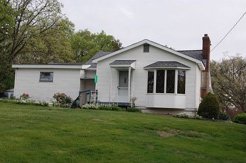 1st image of 2341 Airway St NE