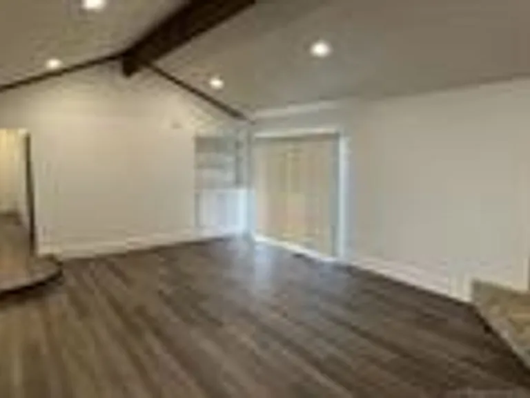 12814 E 37th Pl — Photo 4