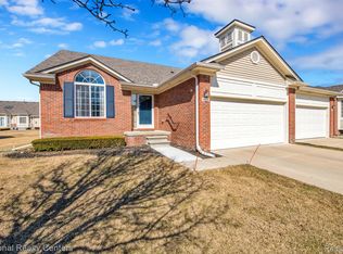 26117 Joanne Smith Ln, Chesterfield, MI 48051