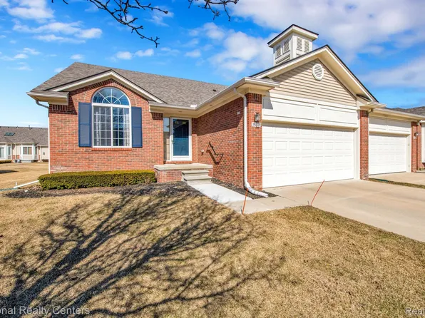 26117 Joanne Smith Ln, Chesterfield, MI 48051