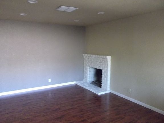 5th image of 5361 Elsinore Way