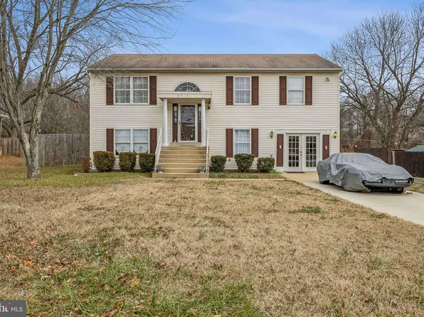 5914 Robin Ln, Suitland, MD 20746
