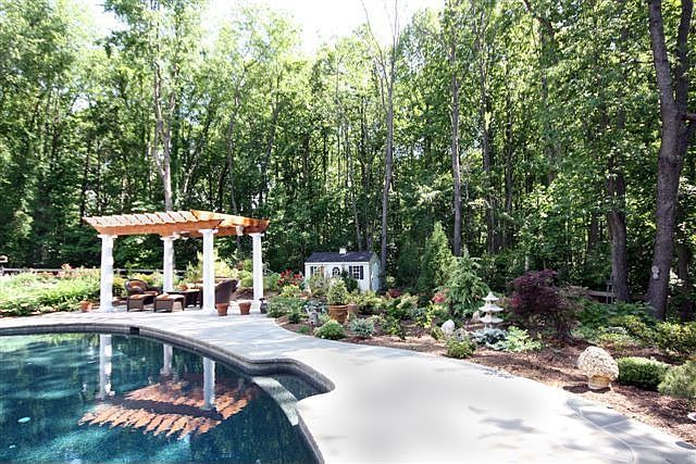 2nd image of 701 Crown Meadow Dr