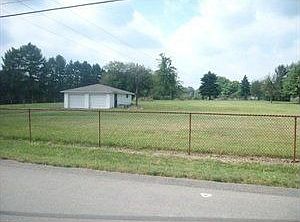 2nd image of 425 Timms Ln