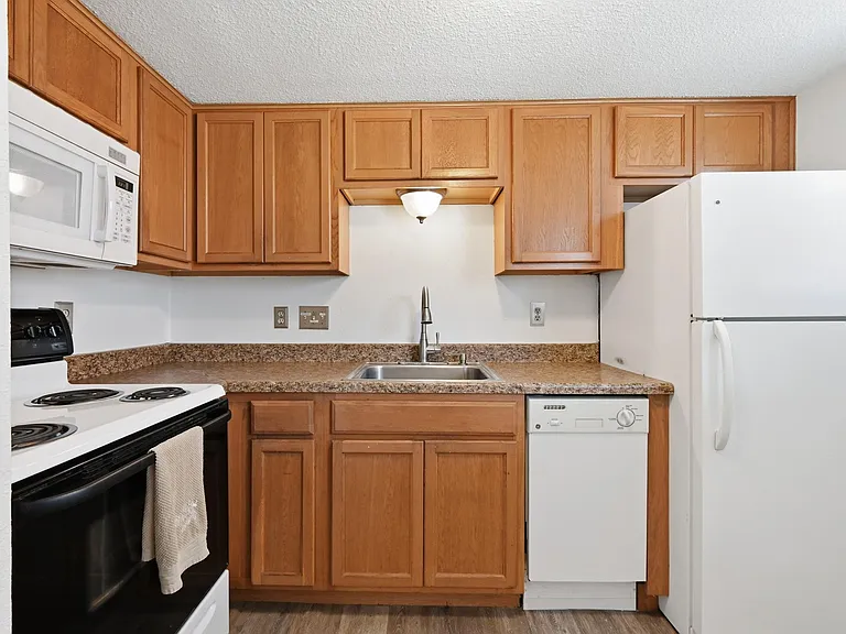 2500 Burleson Rd #402 — Photo 9