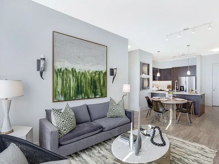 The Jones at Tysons — Photo 15