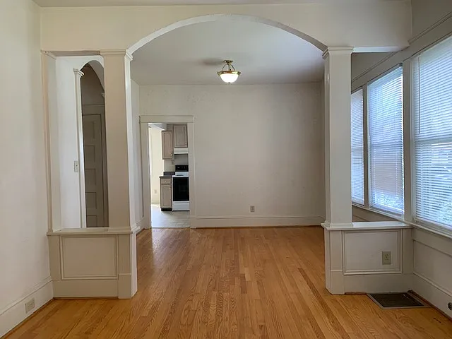 2 bed, 972 sqft, $1,650 — Photo 3