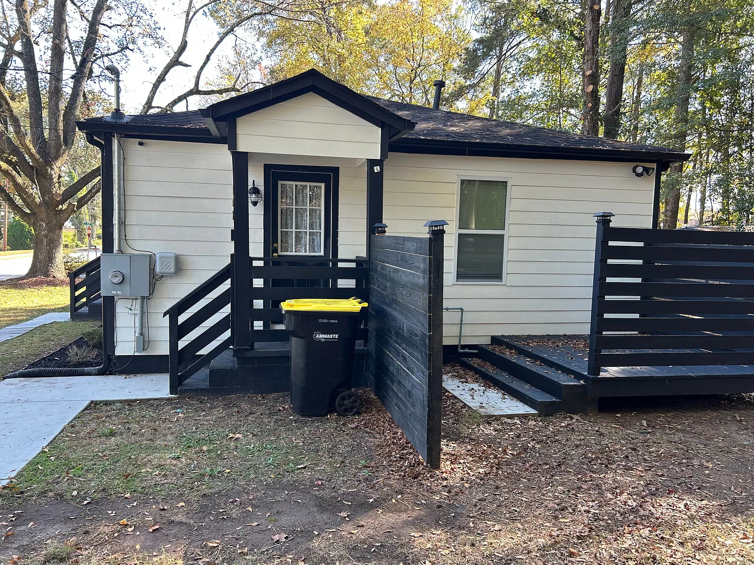 3 Bedroom / 2 Bath Renovated Ranch in Fairburn $1,850/Month — Photo 3