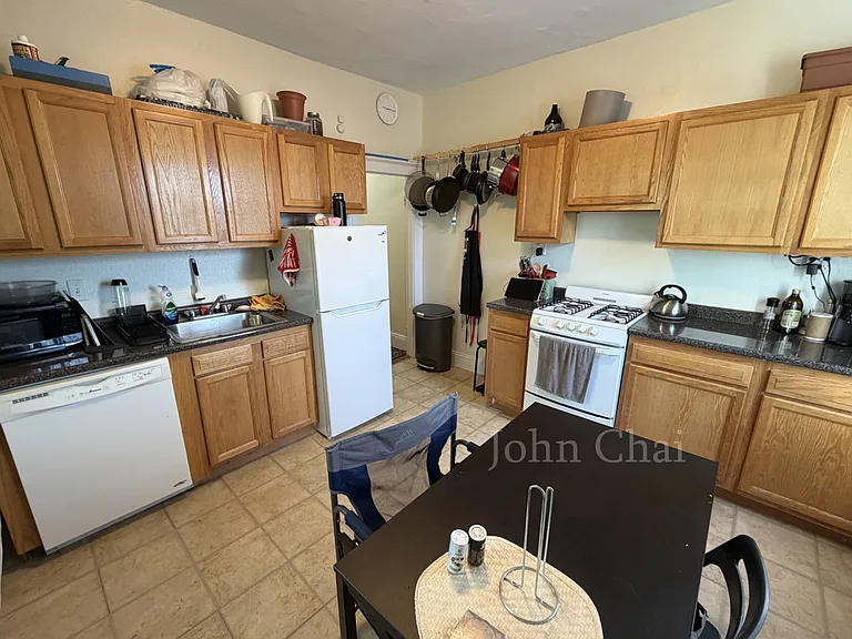 9 Egremont Rd #7 — Photo 13