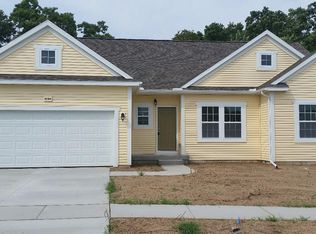 10144 Castle Creek Cir, Galesburg, MI 49053