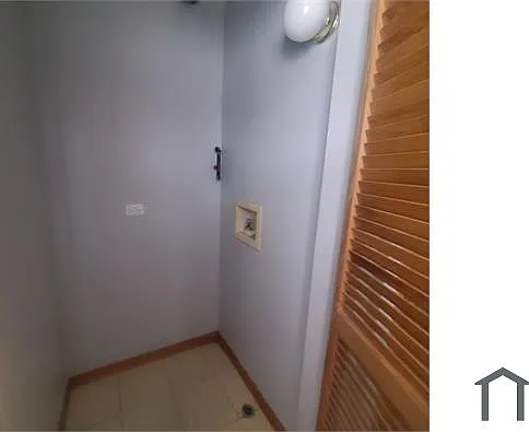 2923 W Arthington St #2 — Photo 3