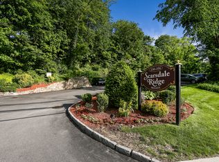 356 Central Park Ave APT E2, Scarsdale, NY 10583