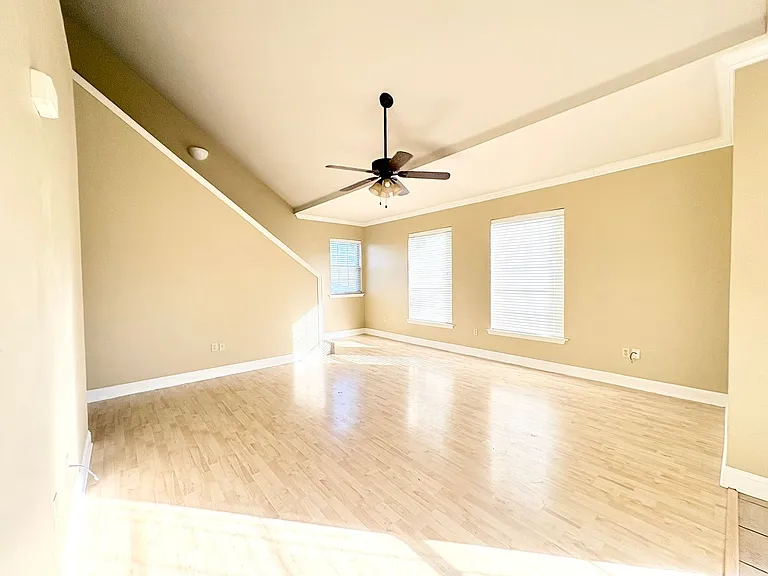 4441 Burbank Dr #108 — Photo 13