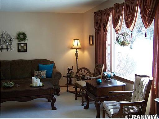 2nd image of 2573 27 1/4-27 3/4 Street