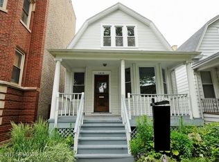 1410 W Hollywood Ave, Chicago, IL 60660