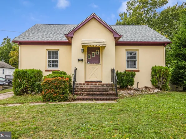 805 King Georges Rd, Fords, NJ 08863