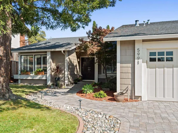 5991 Skyfarm Dr, Castro Valley, CA 94552