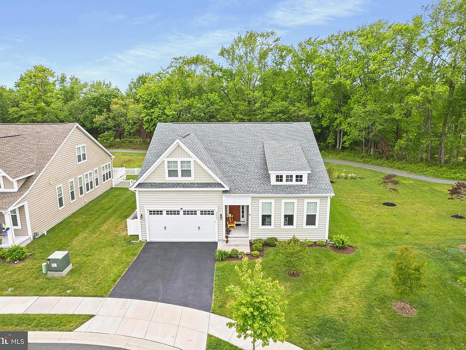 1st image of 24003 Pembroke Ln