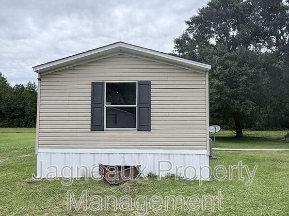 1908 Center St