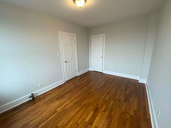 2nd image of 32-38 30th St #3D