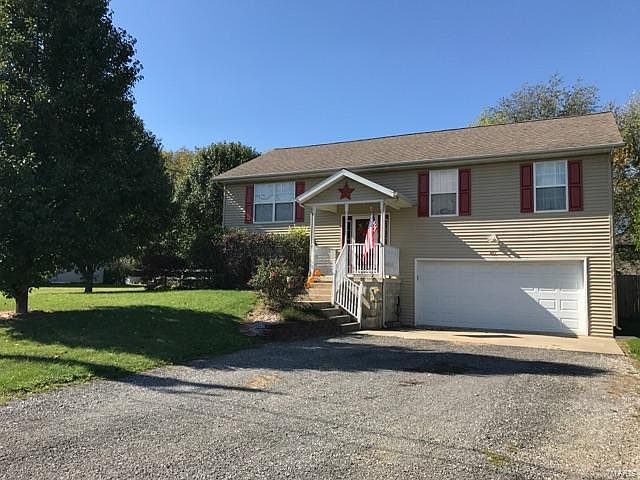 1st image of 823 Old Theater Dr