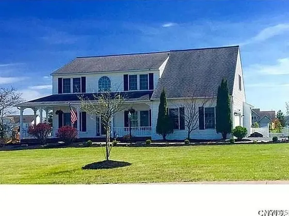 6407 Tulipwood Ln, Jamesville, NY 13078