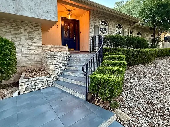9317 Teakwood Ln, Garden Ridge, TX 78266