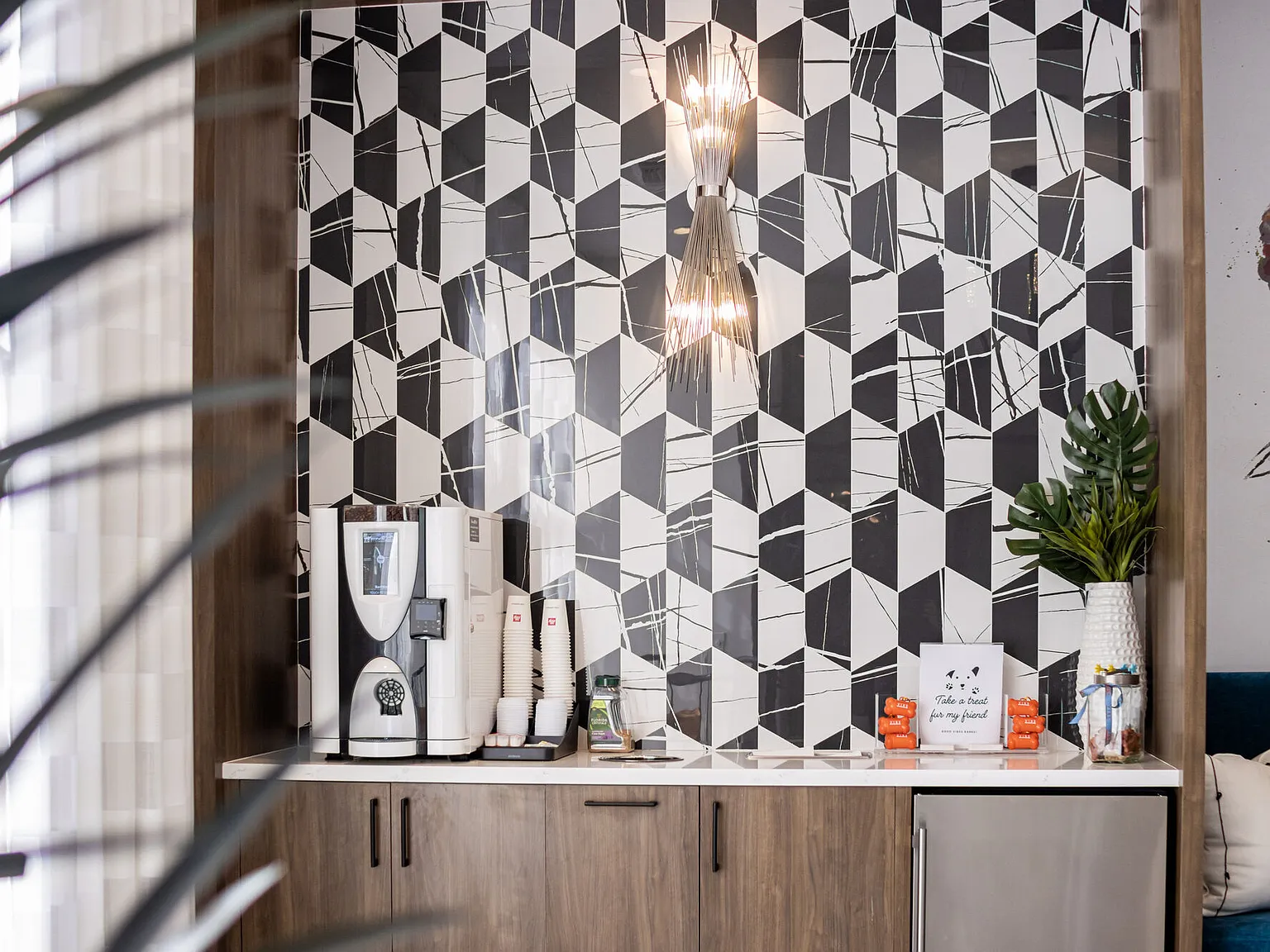 Vibe Residences — Photo 2